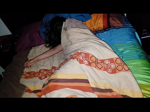 ❤️ Stepson akimtusi mama yake mdogo wa kambo wakati amelala. Pono ❌️❤